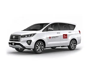 Innova Crysta ( 7/8 Seater )